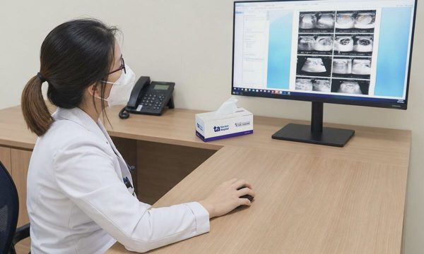 Thiếu niên viêm tinh hoàn do quai bị