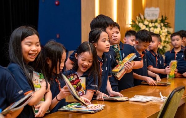 Thiếu sách giáo khoa là rất vô lý