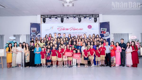 Thơ viết cho trẻ bắt đầu từ những điều gần gũi
