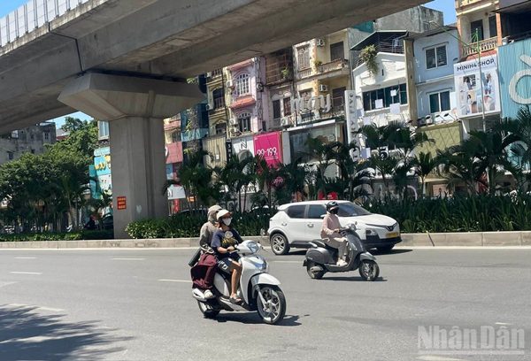 Thời tiết ngày 1/10: Bắc Bộ, Trung Bộ nắng nóng, chiều tối và đêm có mưa rào
