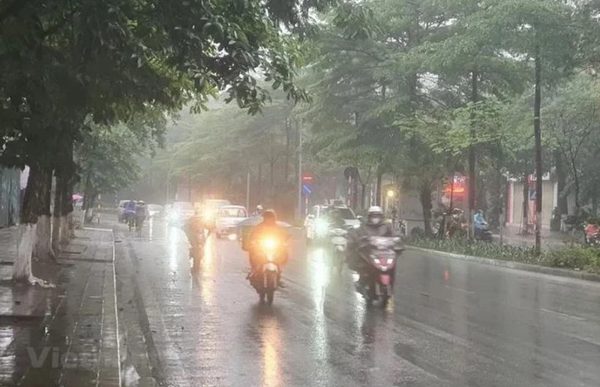 Thời tiết ngày và đêm 15/9: Hà Nội và nhiều khu vực ở Bắc Bộ mưa to đến rất to