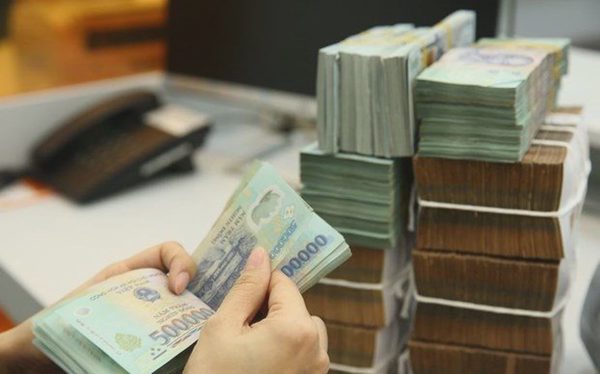 Thống đốc: Không giành khách gửi tiền bằng cách tăng lãi suất