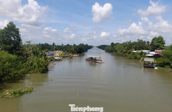 Thống nhất chủ trương đầu tư dự án đưa nước sông Hậu về bán đảo Cà Mau
