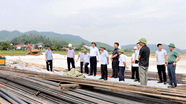 Thông tin mới nhất về tiến độ xây dựng tuyến đường bộ cao tốc Vinh-Thanh Thủy