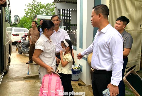 Thông tin mới vụ hàng trăm học sinh nghỉ học vì phụ huynh phản đối sáp nhập trường