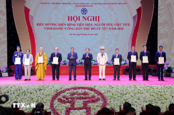 Thủ đô Hà Nội vinh danh 9 “Công dân Thủ đô ưu tú” năm 2026