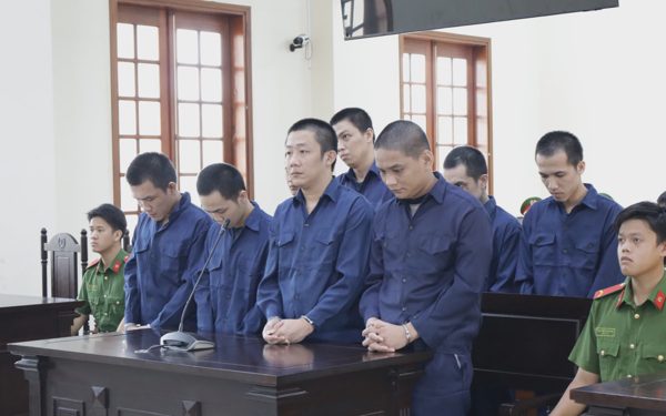 Thủ đoạn tinh vi của nhóm lừa thuê xe ô tô tự lái vừa bị tòa tuyên phạt 78 năm tù