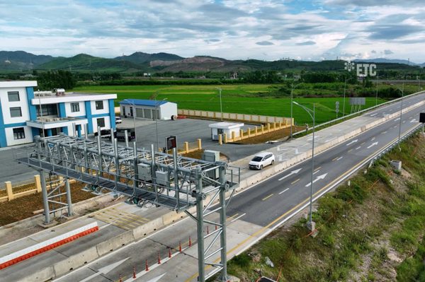 Thu được gần 2.700 tỷ đồng phí sử dụng đường cao tốc do Nhà nước đầu tư