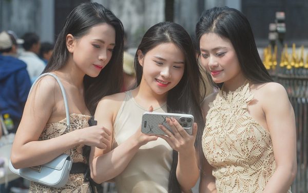 Thu Hà Nội vẫn là gì đó rất riêng, khó tả