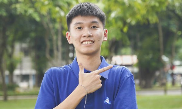 Thủ khoa Bách khoa TP HCM giành 'cú đúp' điểm Toán tuyệt đối