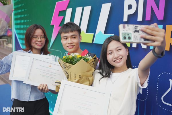 Thủ khoa ngành y học cổ truyền tiết lộ mục tiêu "đầu ra" sau 6 năm học