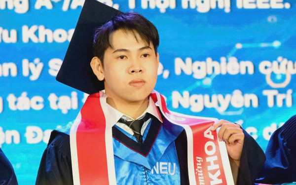 Thủ khoa tốt nghiệp ĐH Kinh tế quốc dân sở hữu 11 công bố quốc tế về trí tuệ nhân tạo