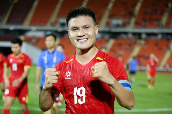 Thủ quân Quang Hải bất ngờ thông báo rút khỏi đội tuyển Việt Nam