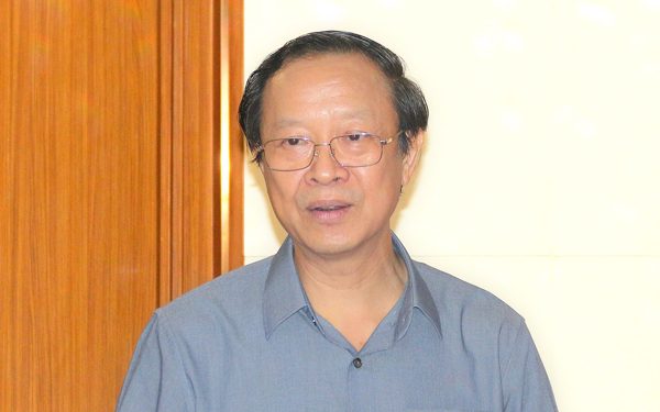 Thứ trưởng Bộ GD&ĐT đề nghị Khánh Hòa cắt giảm các cuộc họp, cuộc thi không cần thiết