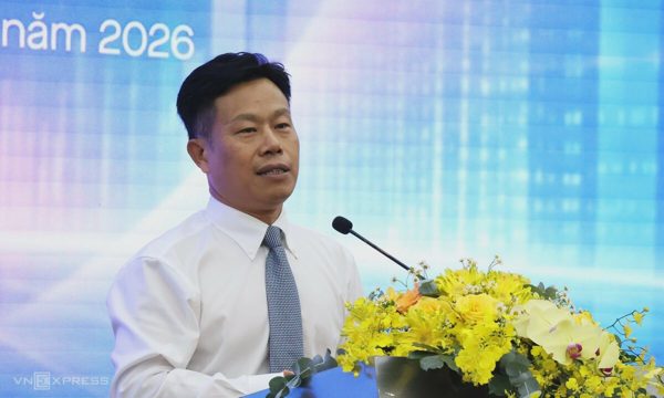 Thứ trưởng Lê Quân: Cử nhân giỏi, xuất sắc nhiều nhưng khó làm việc