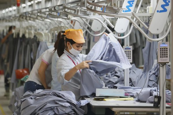 Thủ tục hành chính kéo dài, doanh nghiệp lo mất cơ hội làm ăn