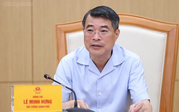 Thủ tướng: Bảo đảm cung ứng đủ điện là cấp bách, làm rõ trách nhiệm về tiến độ dự án