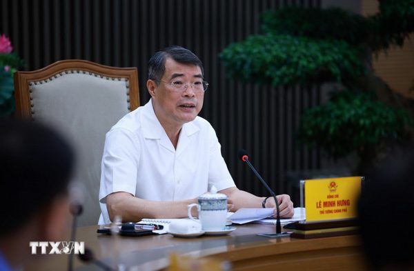 Thủ tướng: Cần quyết liệt giải quyết dứt điểm tình trạng thiếu sách giáo khoa