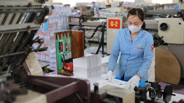 Thủ tướng chỉ đạo huy động tất cả nguồn lực để cung ứng đủ sách giáo khoa