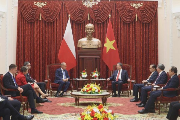 Thủ tướng Cộng hòa Ba Lan Donald Tusk kết thúc tốt đẹp chuyến thăm chính thức Việt Nam