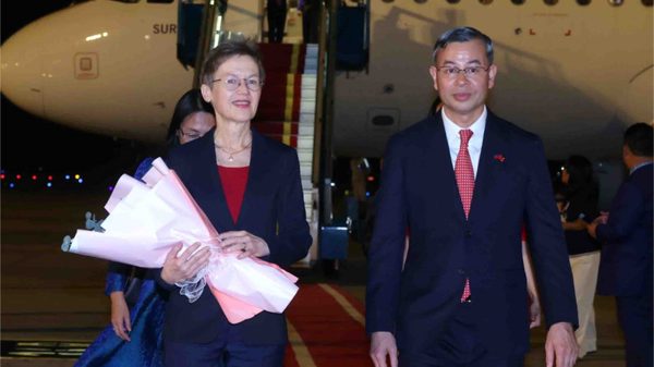 Thủ tướng Công quốc Liechtenstein Brigitte Haas đến Hà Nội, bắt đầu thăm chính thức Việt Nam