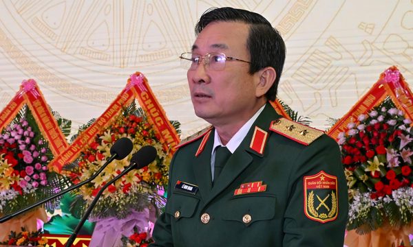 Thủ tướng điều động, bổ nhiệm 5 cán bộ giữ chức vụ mới trong Quân đội