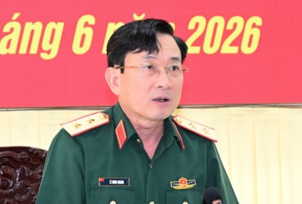Thủ tướng điều động, bổ nhiệm nhiều tướng lĩnh, sĩ quan quân đội