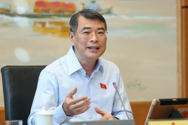 Thủ tướng: Giá xăng dầu Việt Nam thấp nhất khu vực