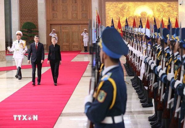 Thủ tướng Lê Minh Hưng chủ trì lễ đón chính thức Thủ tướng Liechtenstein