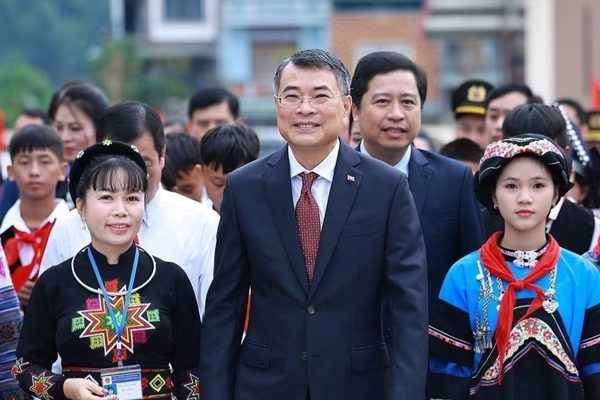 Thủ tướng: Mỗi ngôi trường được đưa vào hoạt động là điểm tựa của niềm tin và tương lai