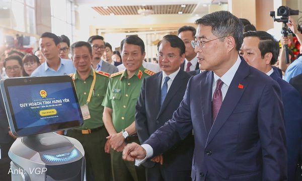 Thủ tướng yêu cầu Hưng Yên quyết tâm lên thành phố trước năm 2030
