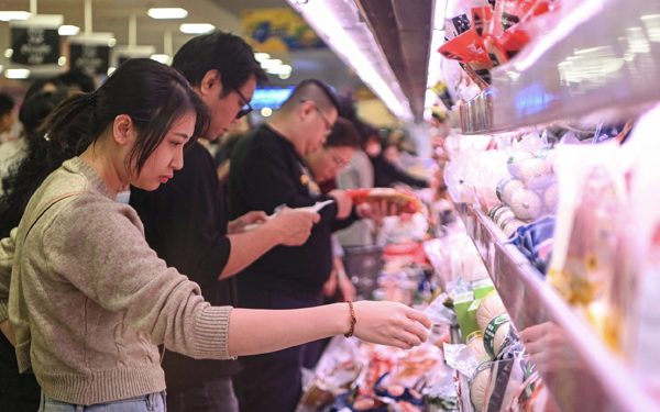 Thủ tướng yêu cầu tránh tăng giá dồn dập cuối năm