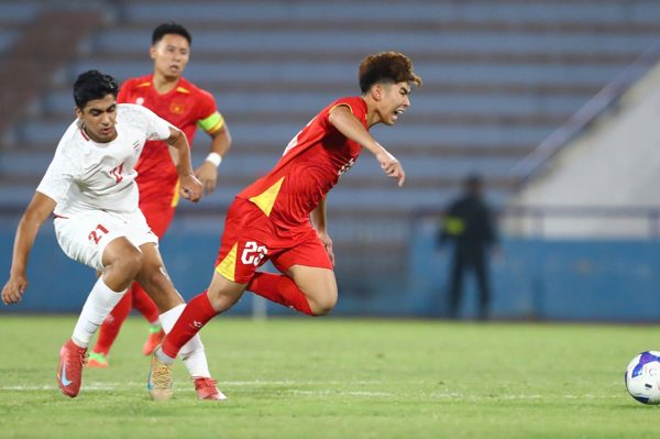 Thua 3 trận ở giải châu Á, U20 Việt Nam nhận vé xuống hạng