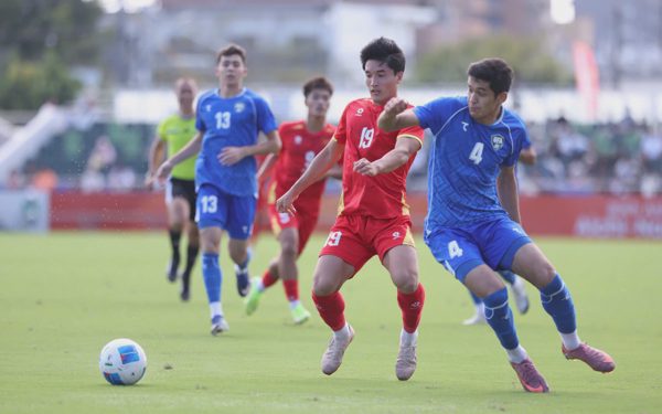 Thua Uzbekistan nhưng U23 Việt Nam vẫn vào tứ kết Asiad 20 nhờ Philippines