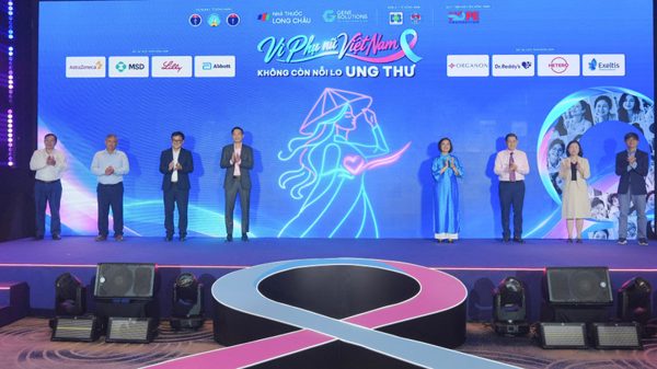 Thúc đẩy chăm sóc sức khỏe toàn diện, đẩy lùi gánh nặng ung thư cho phụ nữ Việt Nam