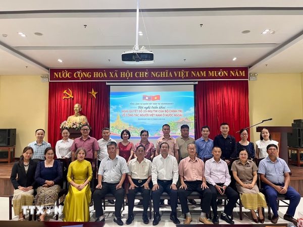 Thúc đẩy nguồn lực kiều bào và doanh nghiệp Việt Nam tại Trung Lào