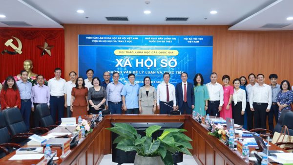 Thúc đẩy phát triển xã hội số theo hướng bao trùm, an toàn và lấy con người làm trung tâm