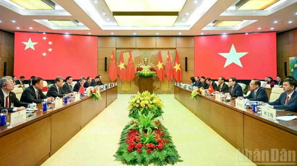 Thúc đẩy quan hệ Việt Nam-Trung Quốc tiếp tục phát triển ổn định, bền vững
