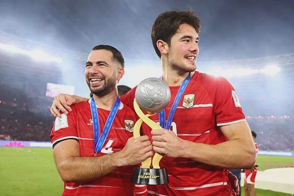 Thực tế nghiệt ngã với 3 ngôi sao Indonesia sau khi vô địch FIFA ASEAN Cup