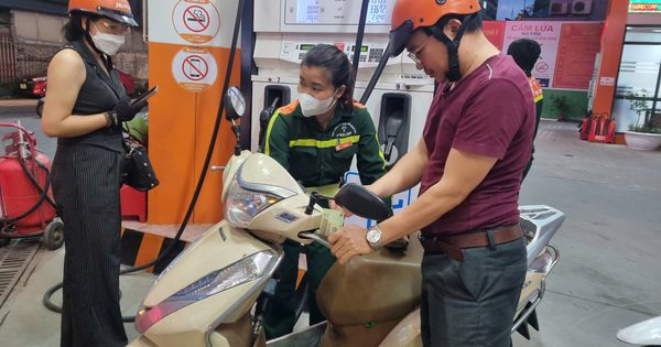 Thuế tiêu thụ đặc biệt về 0% từ 1.11, giá xăng có thể giảm bao nhiêu?