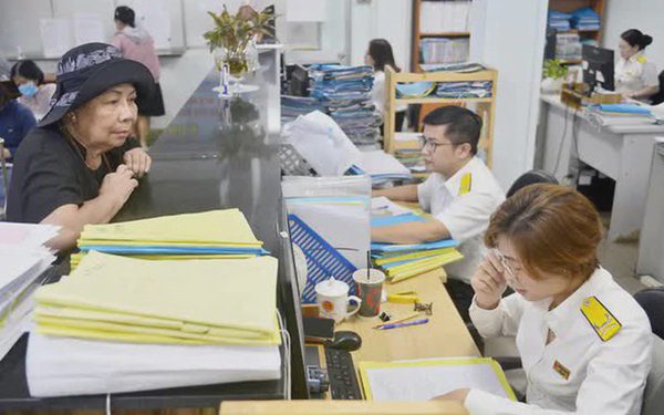 Thuế TP.HCM: Không để người dân mất thời gian giải quyết tiền nợ thuế ảo