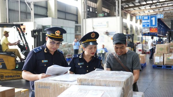Thuế xuất nhập khẩu cần theo kịp những mô hình kinh tế mới