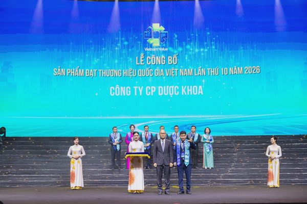 Thuốc nhỏ mắt Eskar hai kỳ liên tiếp đạt Thương hiệu Quốc gia