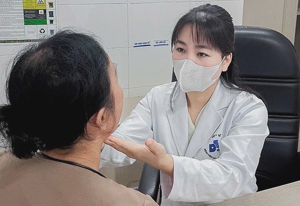 Thuốc sinh học trị vảy nến đắt đỏ, đề xuất BHYT tăng mức chi trả