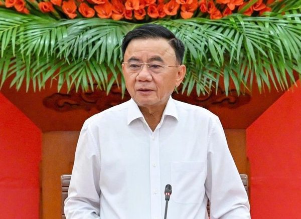 Thường trực Ban Bí thư yêu cầu tiếp tục giảm hội họp, giảm báo cáo