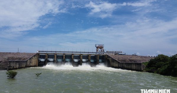 Thủy điện Trị An lại tăng xả lũ, lưu lượng qua đập tràn hơn gấp đôi