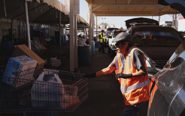 Tỉ lệ nghèo tại Mỹ giảm còn hơn 10%