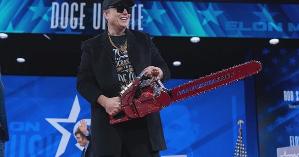Tỉ phú Elon Musk 'tiếp sức' cho đảng Cộng hòa tranh cử