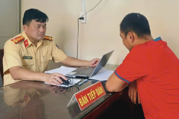Tiếc tiền đóng phạt, tài xế đăng tin sai sự thật về CSGT