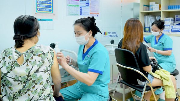 Tiêm chủng chủ động giúp phòng ngừa bệnh tật